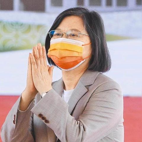 (失落防线手游)探索失落防线国际服：穿越时空的时尚之旅